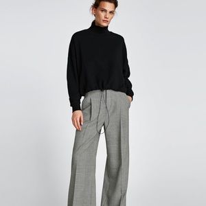 Zara Sweatshirt With Adjustable Hem